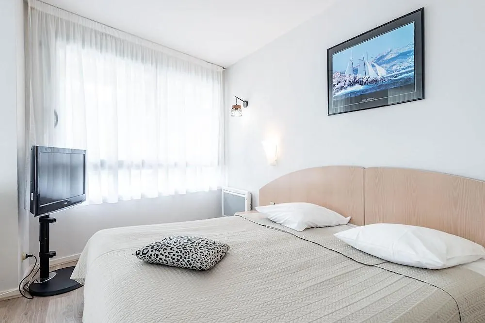 Apartment Residence Le Crystal Dinard